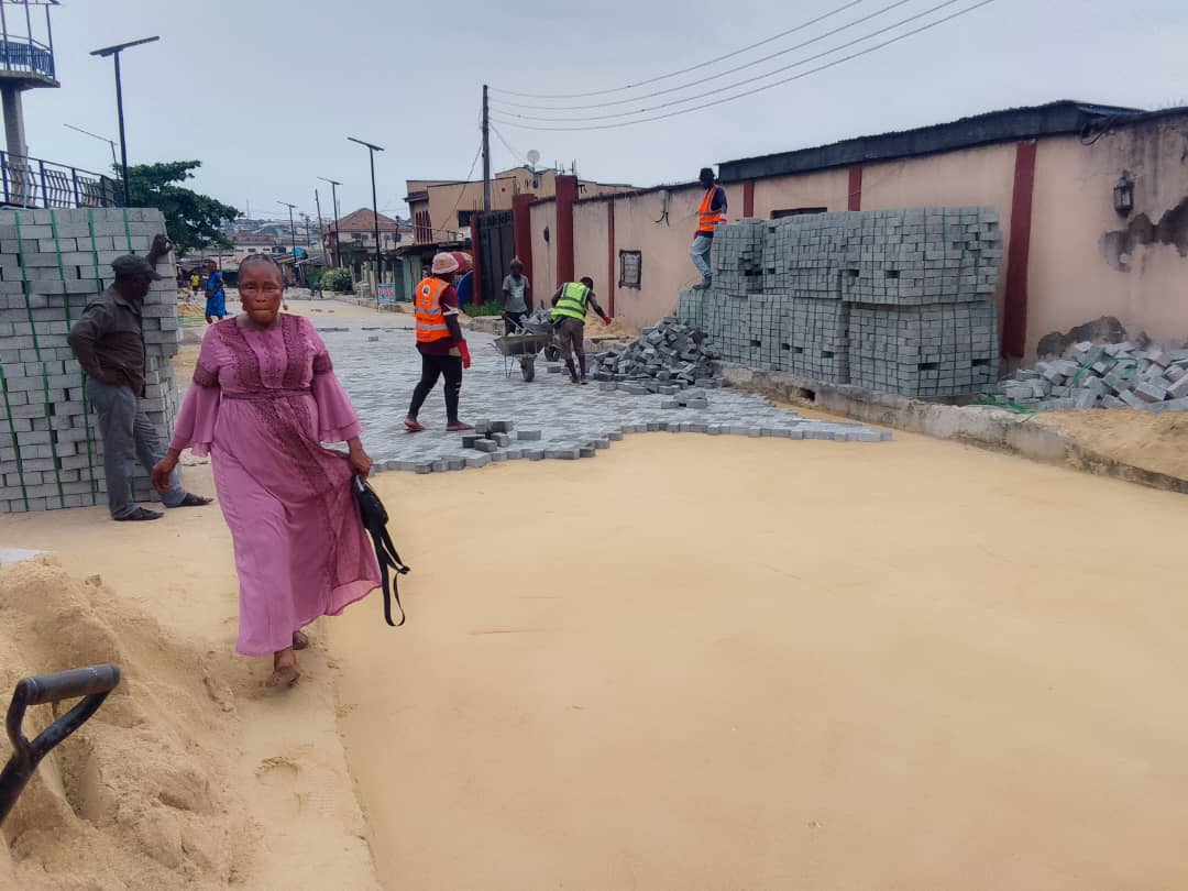 Construction of Road and Drainage at Arigidi and Sodiya Streets