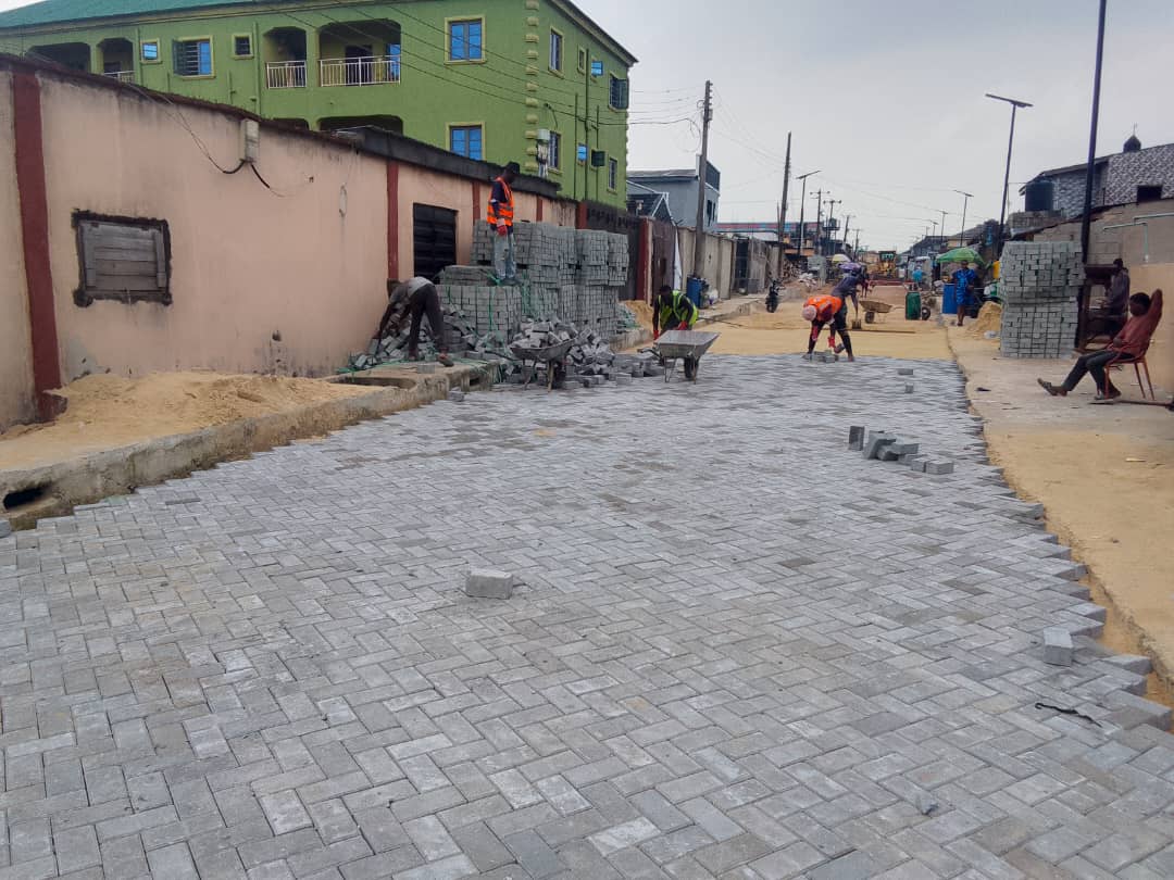 Construction of Road and Drainage at Arigidi and Sodiya Streets