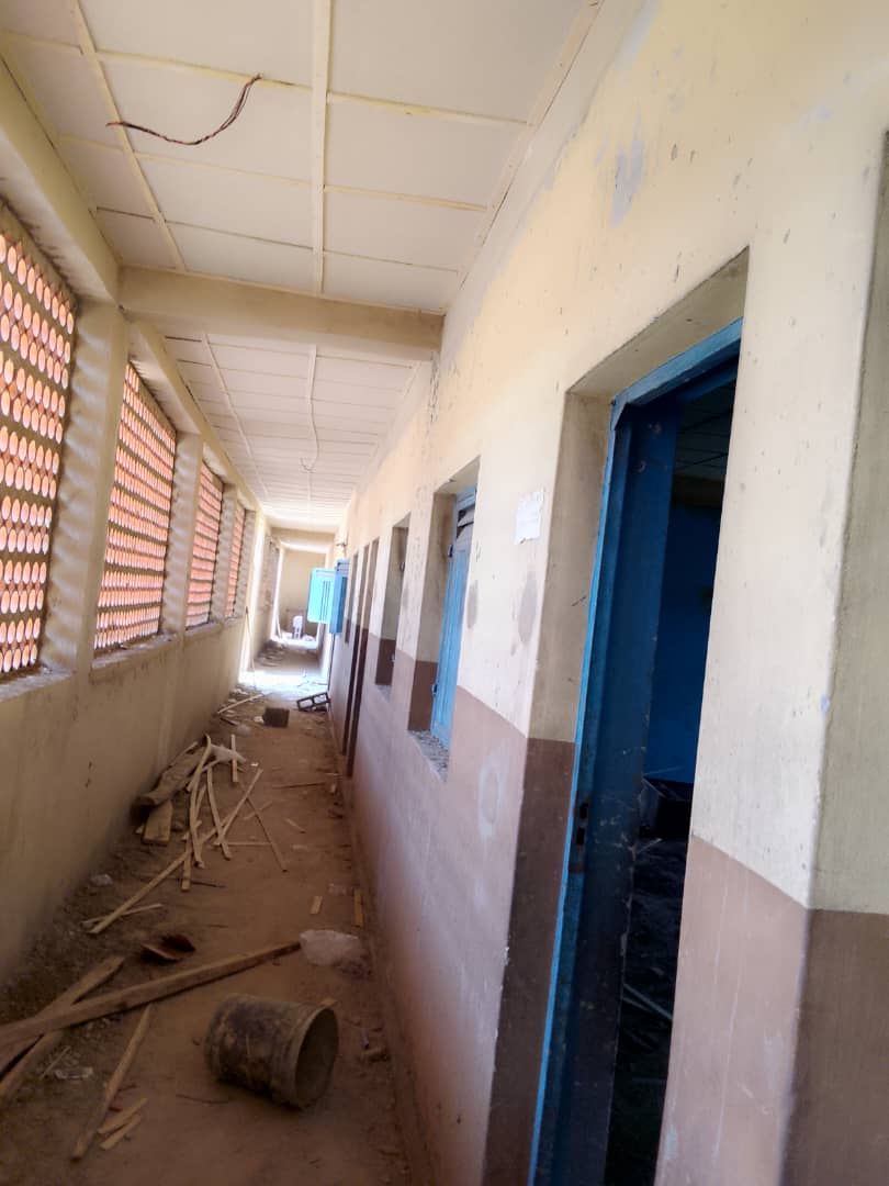 CONSTRUCTION AND RENOVATION OF PRIMARY SCHOOLS IN AGEGE LOCAL GOVERNMENT: