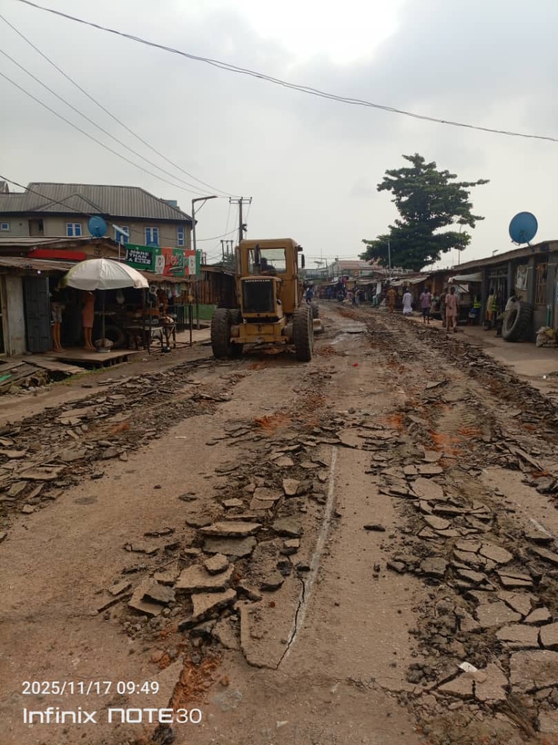 Rehabilitation of Road at Kamoru Alimi Street, Agege