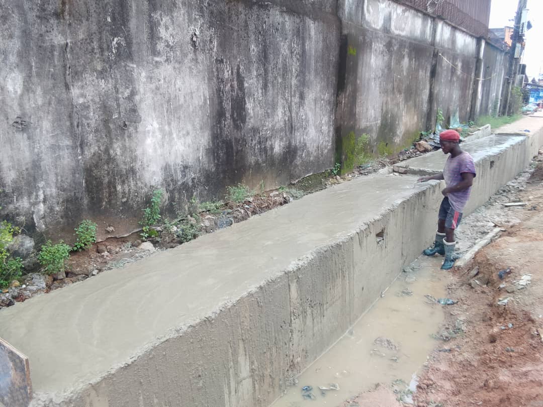 Construction of drainage and road at Elcana street, Agege