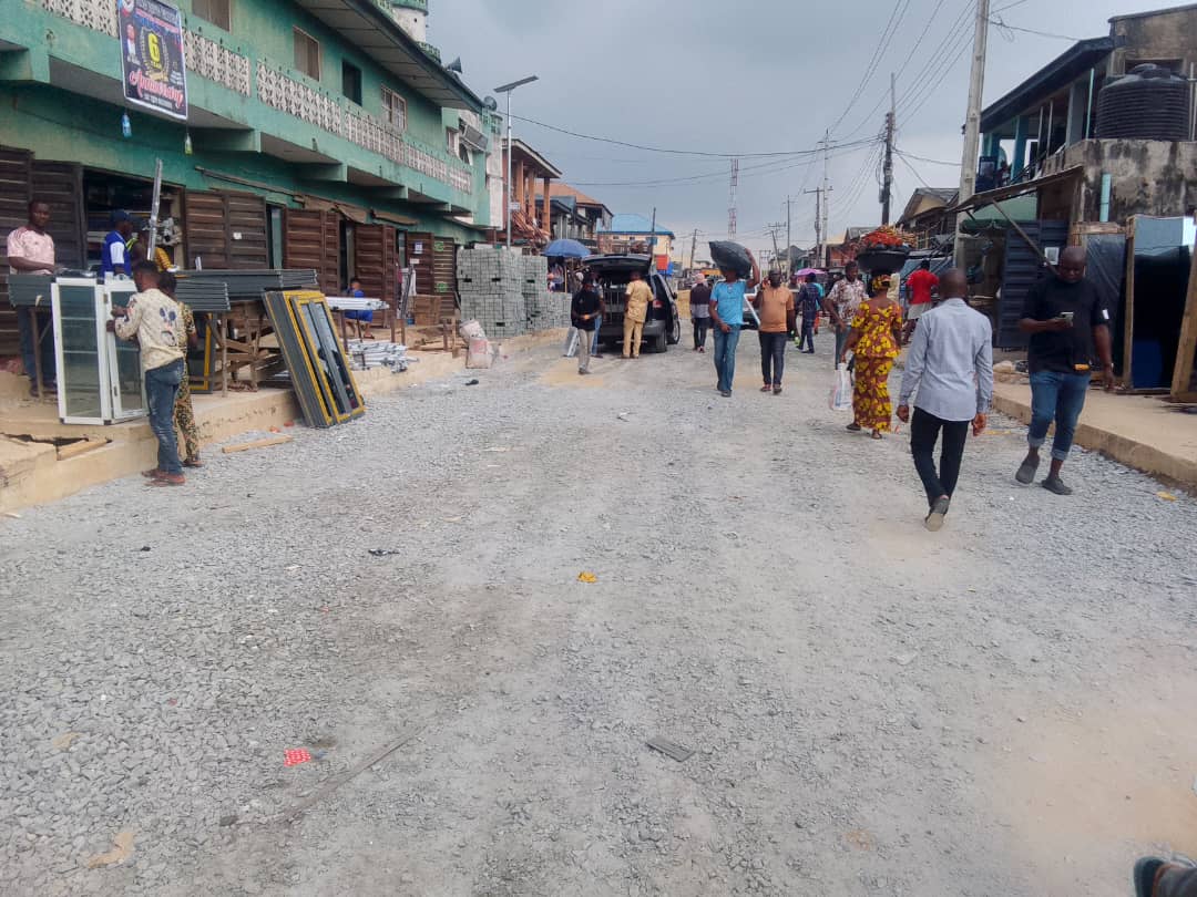 Construction of road and drainage at Ifelodun street, Agege