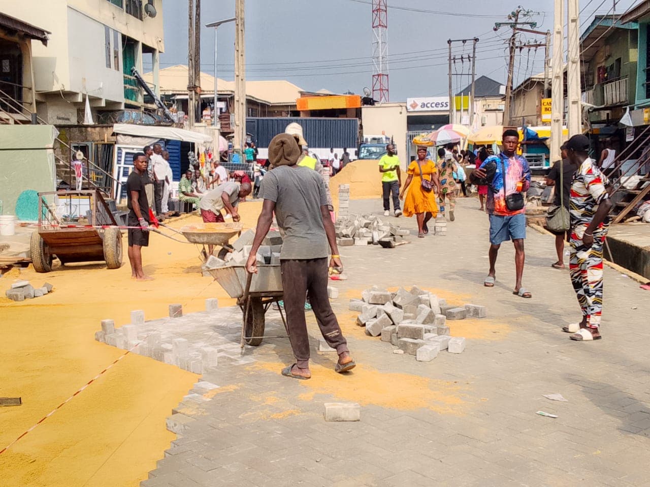 Construction of road and drainage at Ifelodun street, Agege