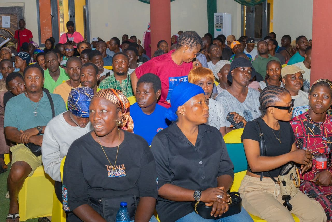AGEGE LG EMPOWERS 50 YOUTHS WITH ₦10M