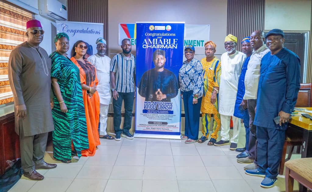 Lagos State Chairmen and Vice Chairmen Visit for Courtesy and Congratulations