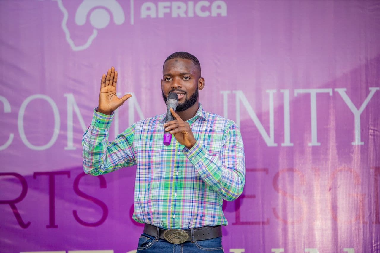 AGEGE LG TRAINS STUDENTS IN ARTS AND CULTURE